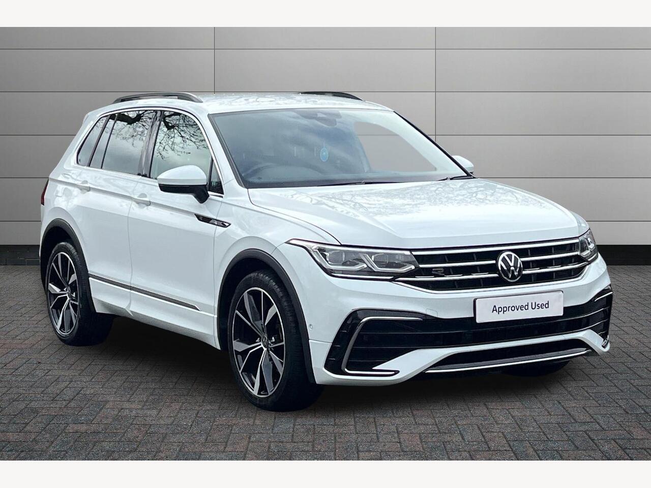 Main listing image - Volkswagen Tiguan