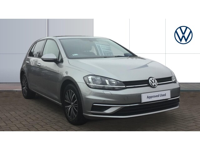 Main listing image - Volkswagen Golf