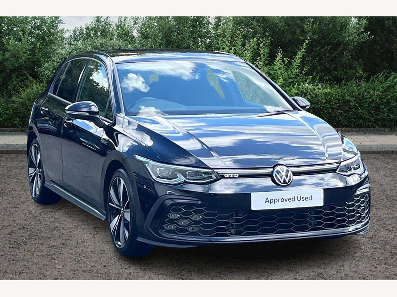 Main listing image - Volkswagen Golf