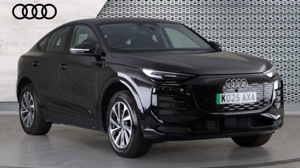 Main listing image - Audi Q6 e-tron