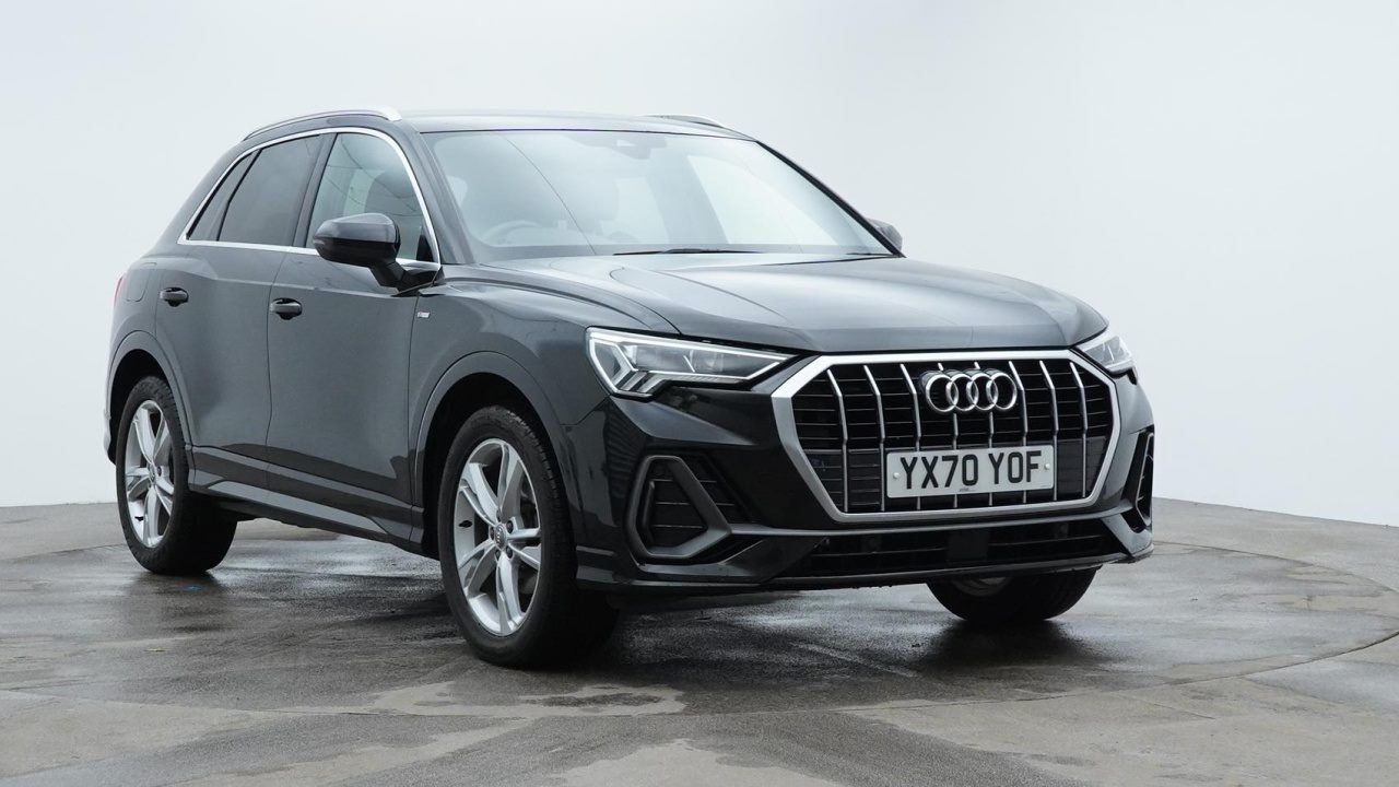 Main listing image - Audi Q3