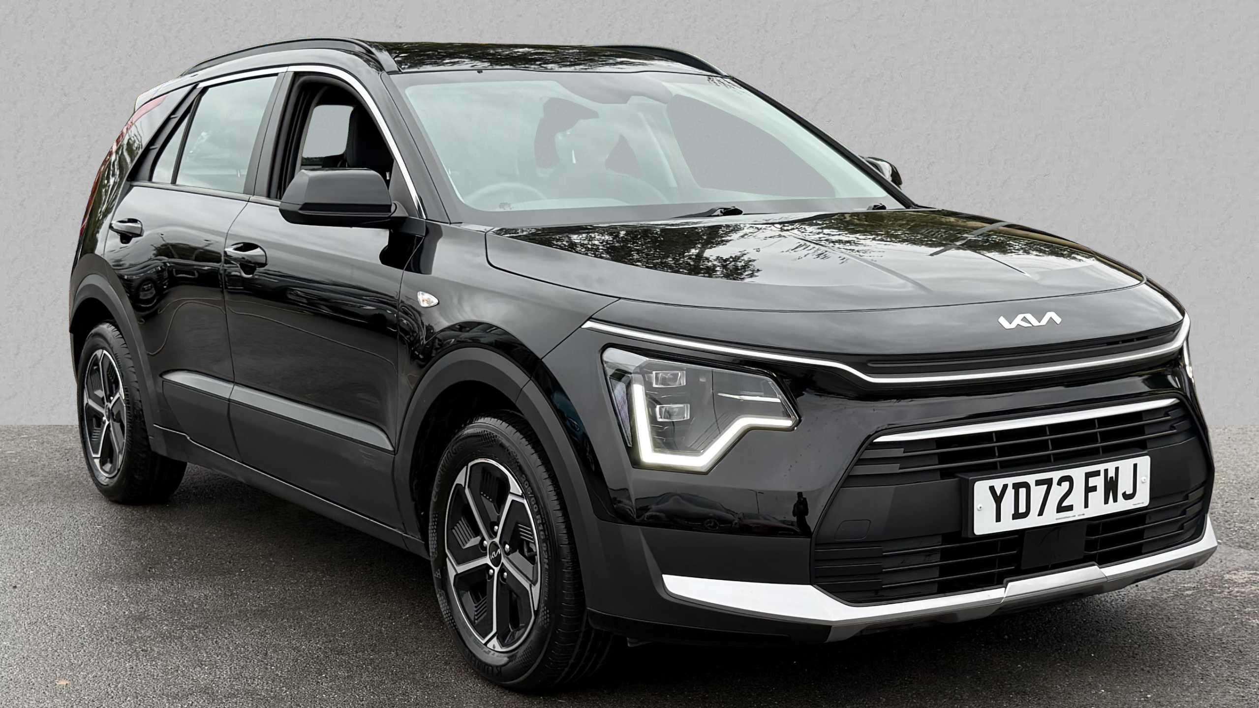 Main listing image - Kia Niro