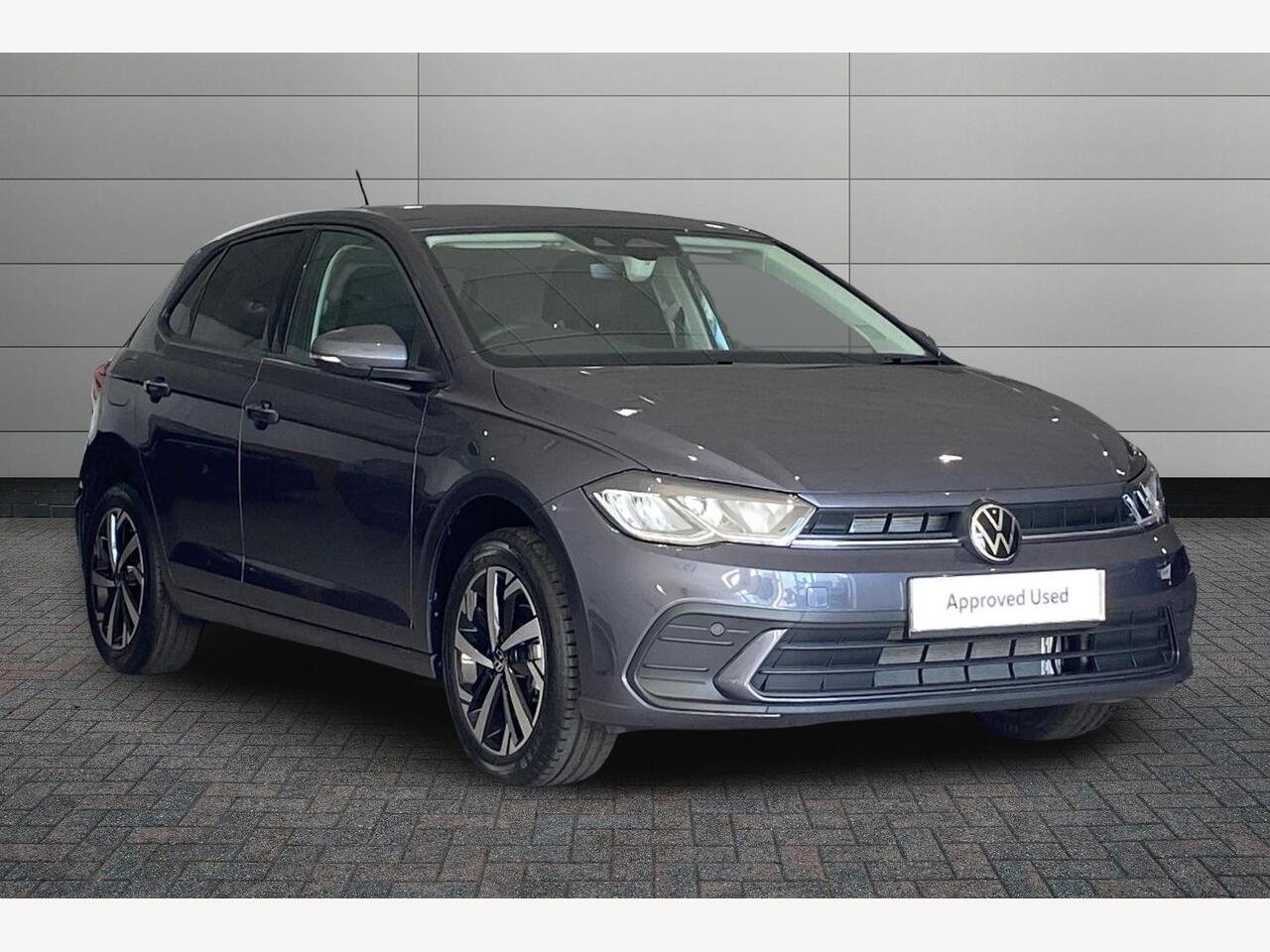 Main listing image - Volkswagen Polo