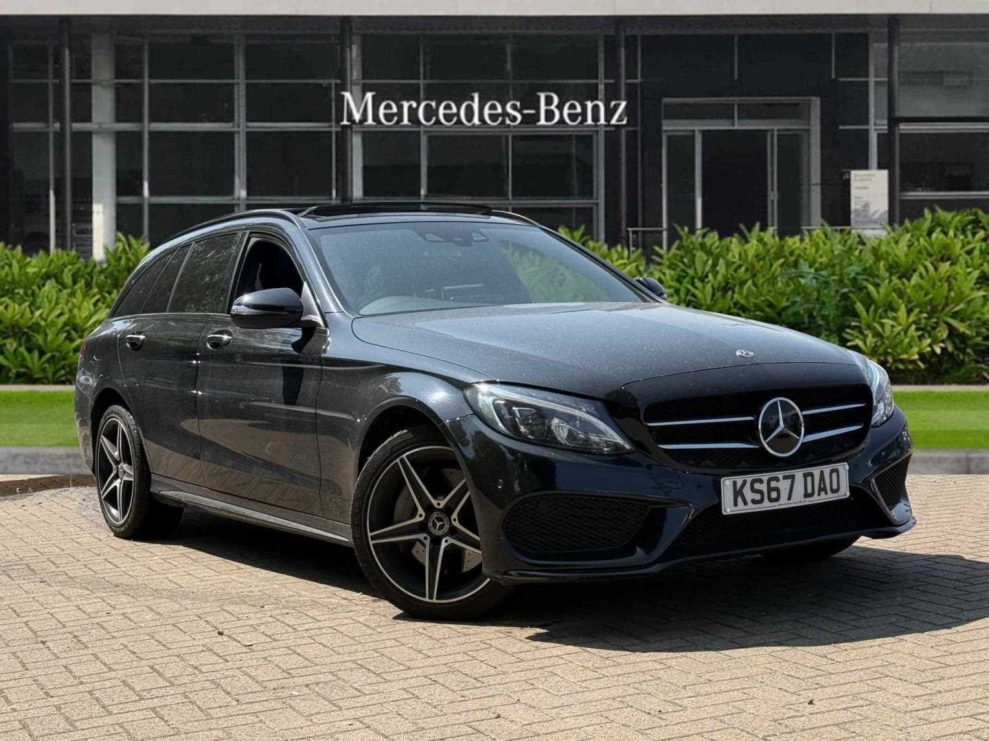 Main listing image - Mercedes-Benz C-Class Estate