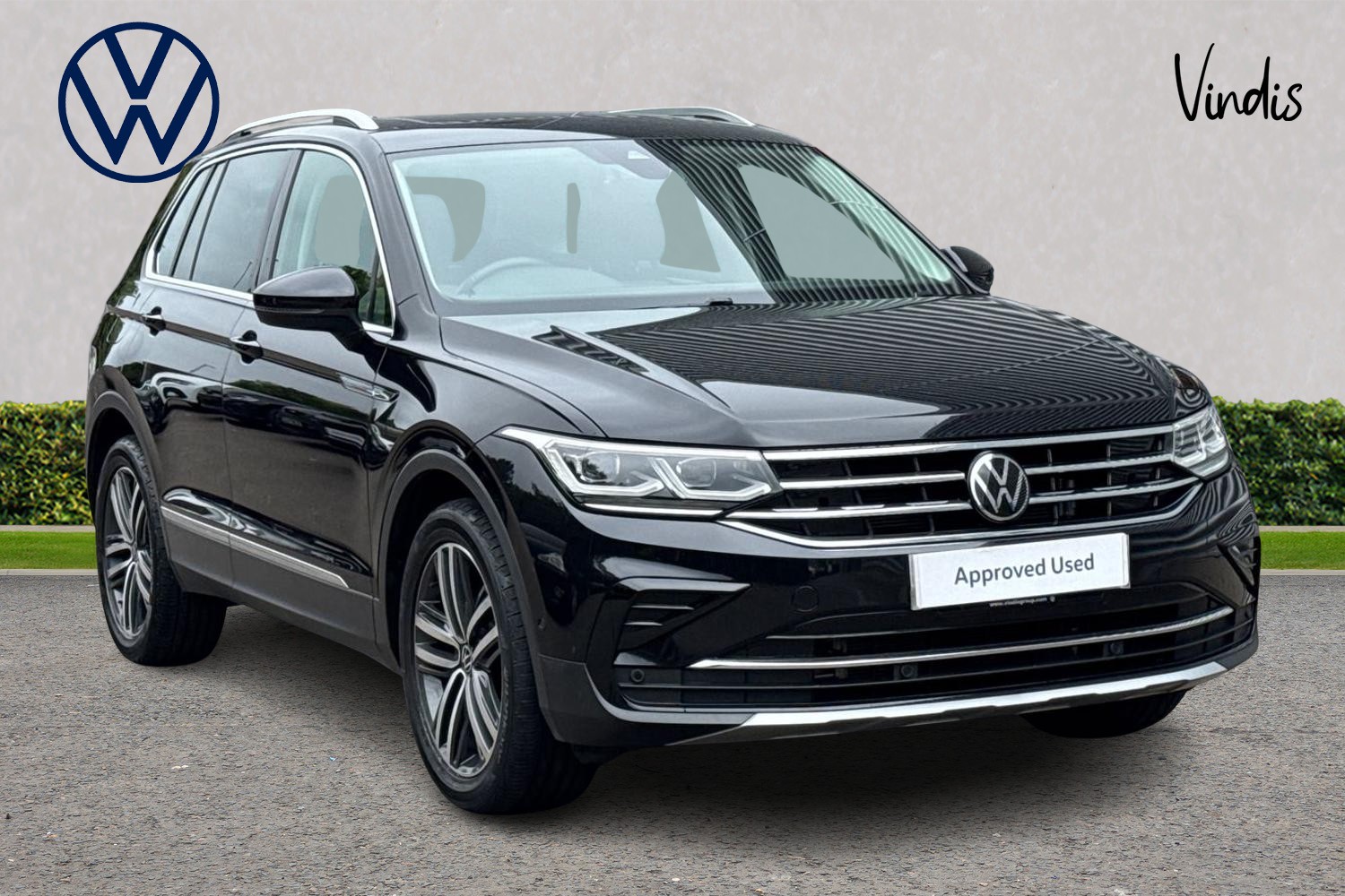 Main listing image - Volkswagen Tiguan