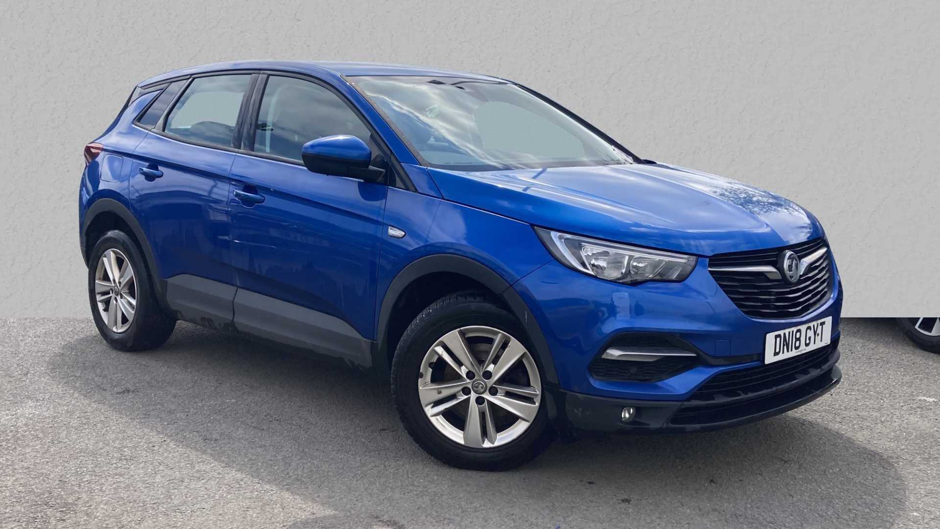 Main listing image - Vauxhall Grandland X