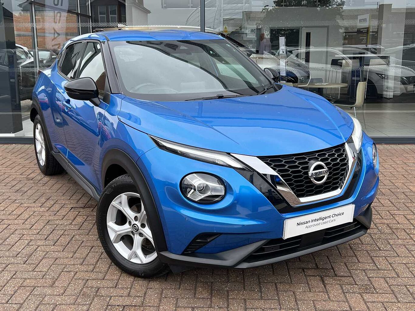 Main listing image - Nissan Juke