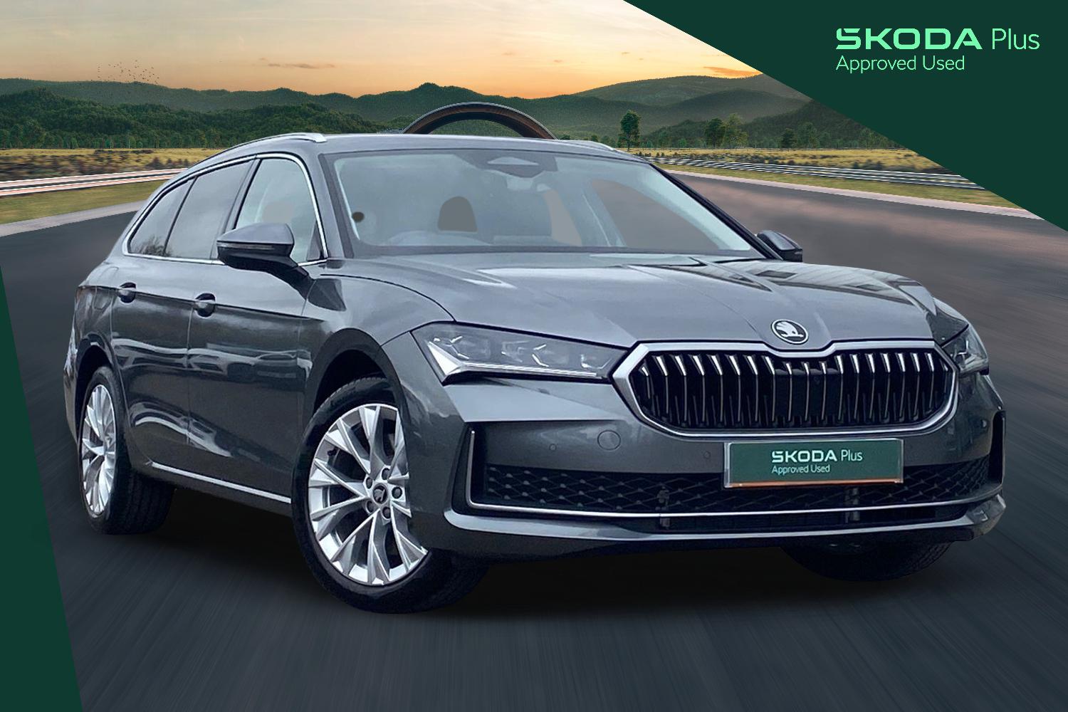 Main listing image - Skoda Superb