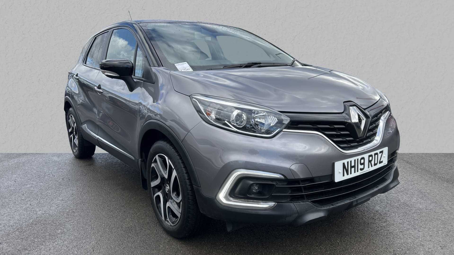 Main listing image - Renault Captur