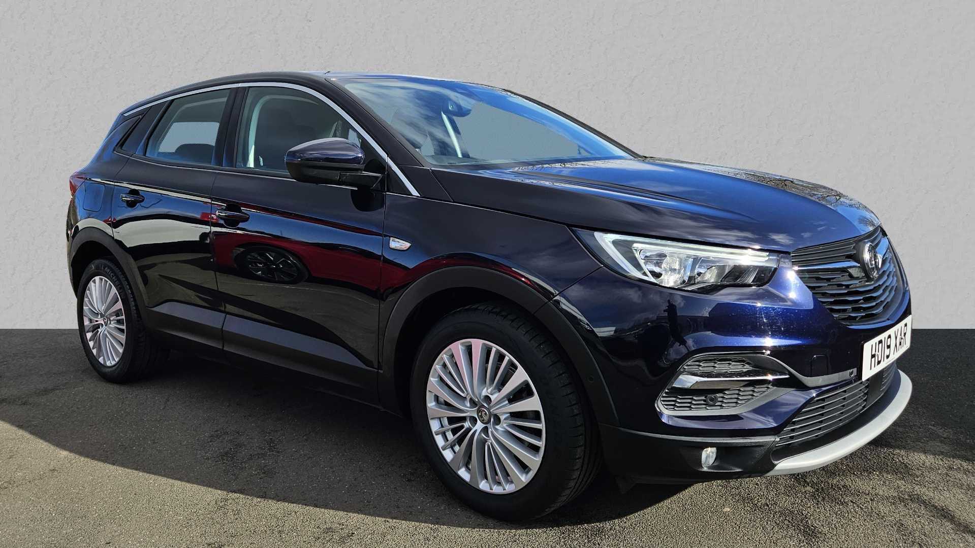 Main listing image - Vauxhall Grandland X