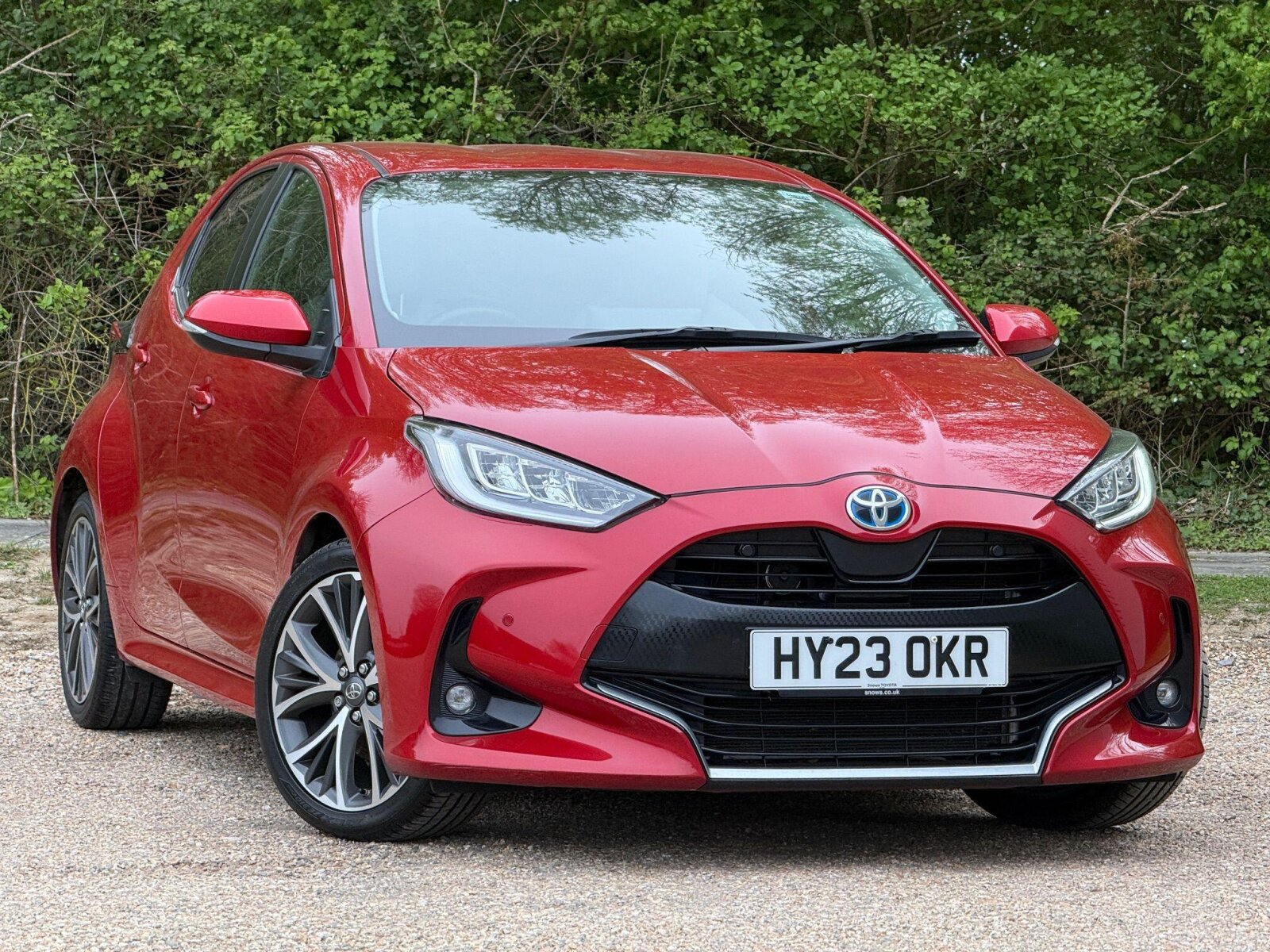 Main listing image - Toyota Yaris