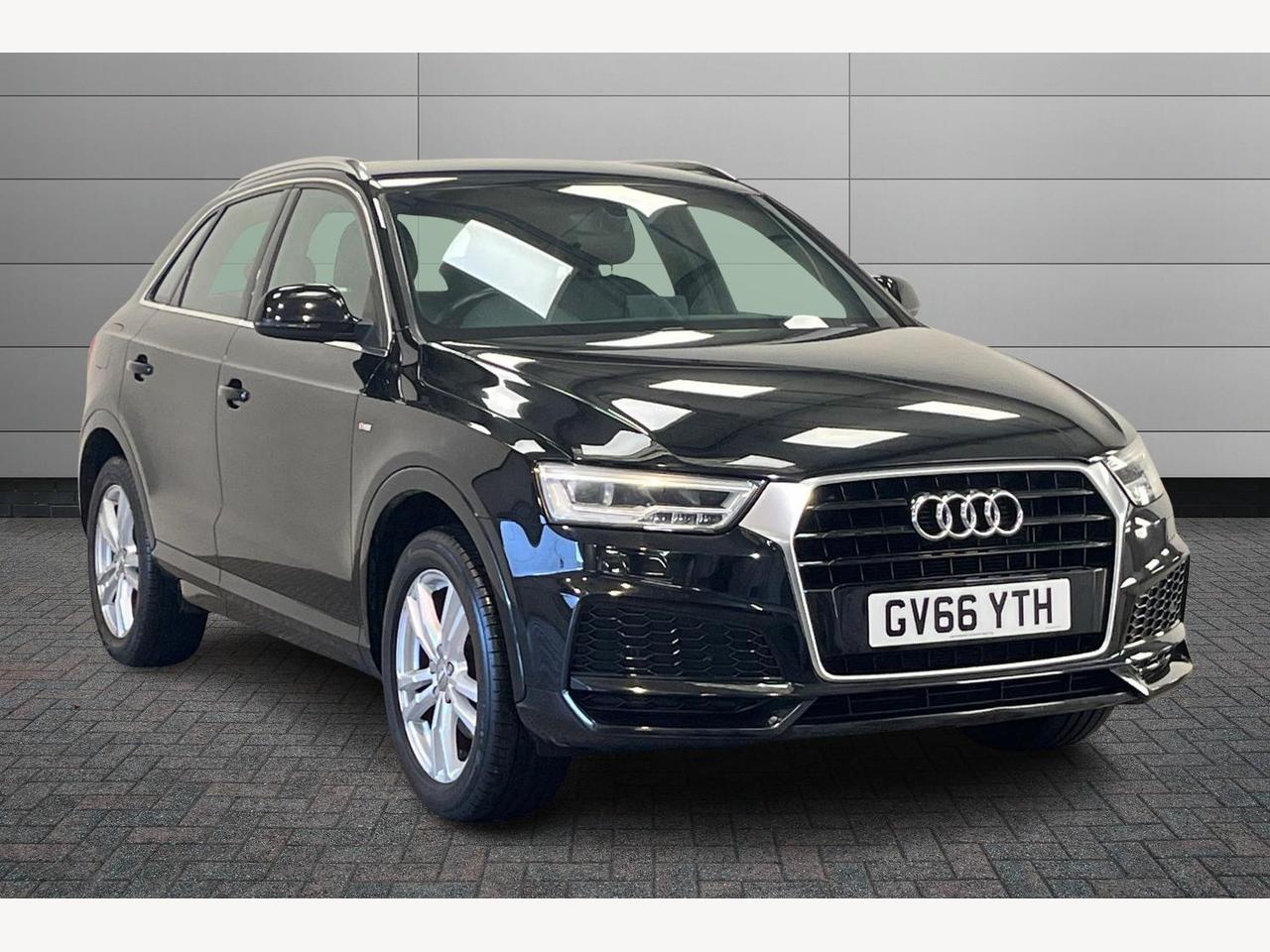 Main listing image - Audi Q3