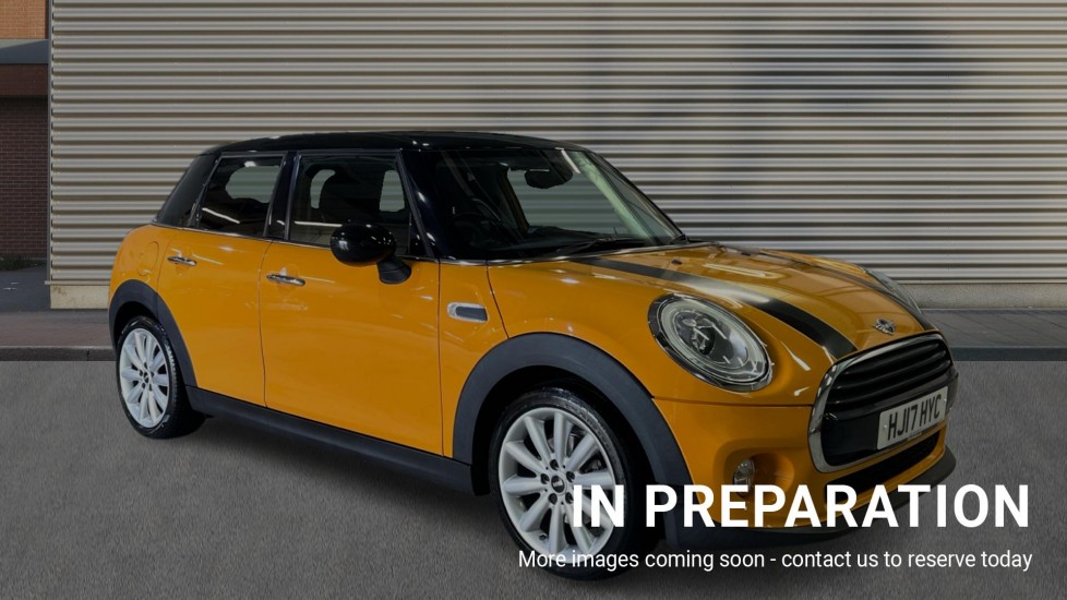 Main listing image - MINI Hatchback 5dr
