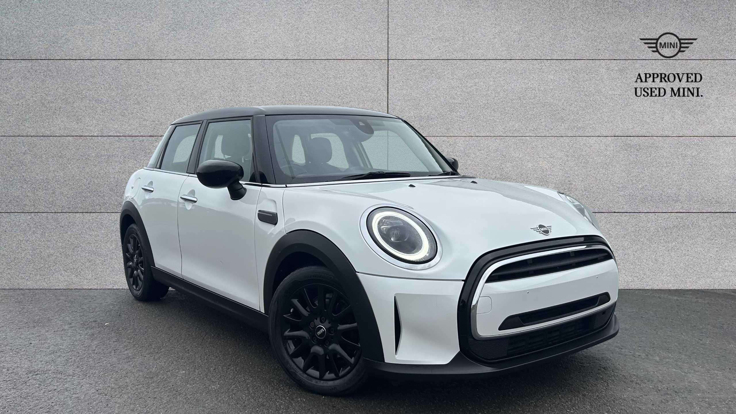 Main listing image - MINI Hatchback 5dr