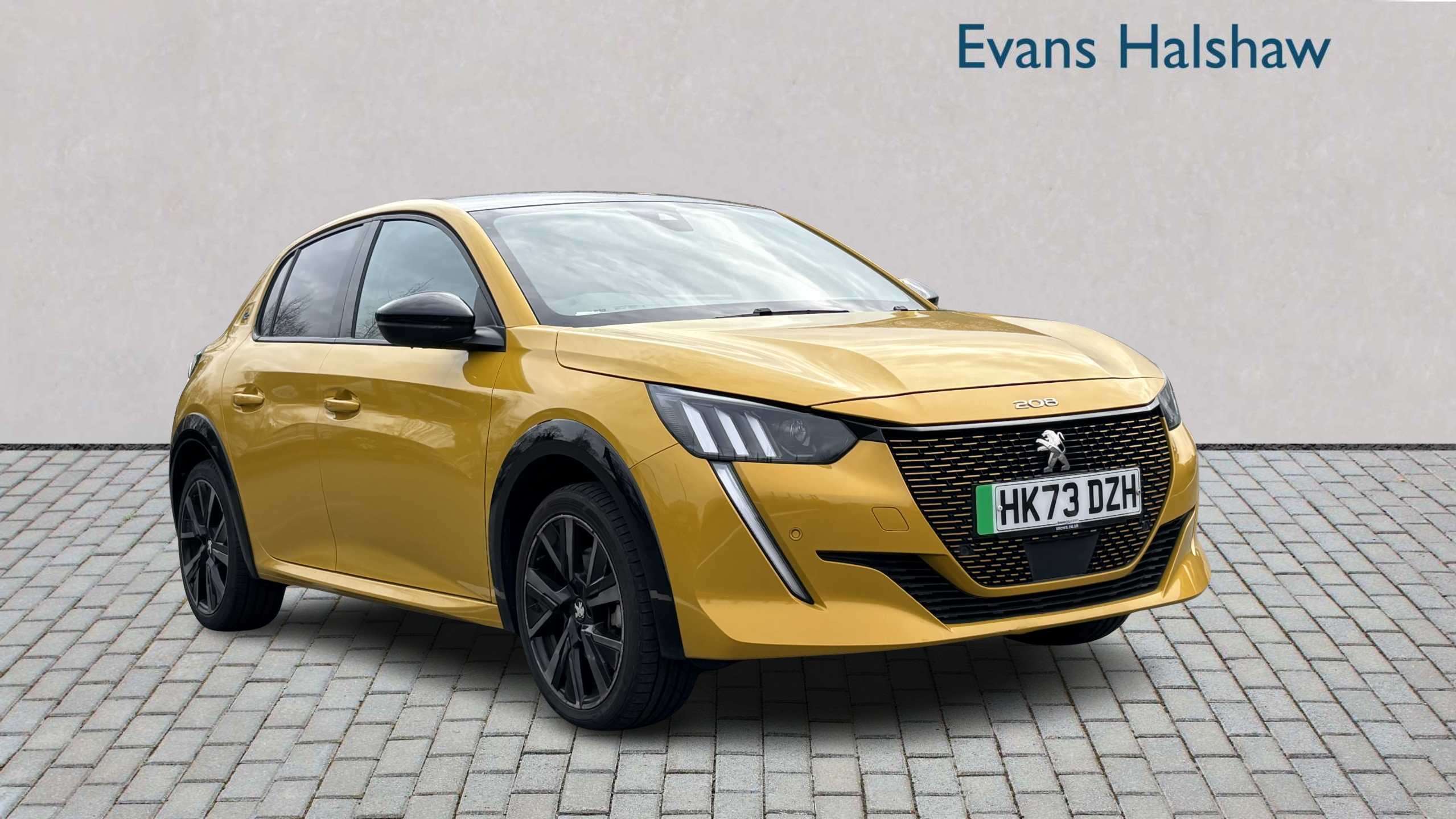 Main listing image - Peugeot e-208