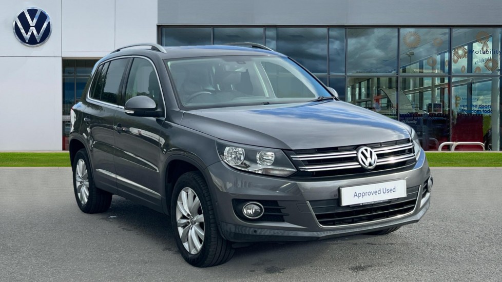 Main listing image - Volkswagen Tiguan