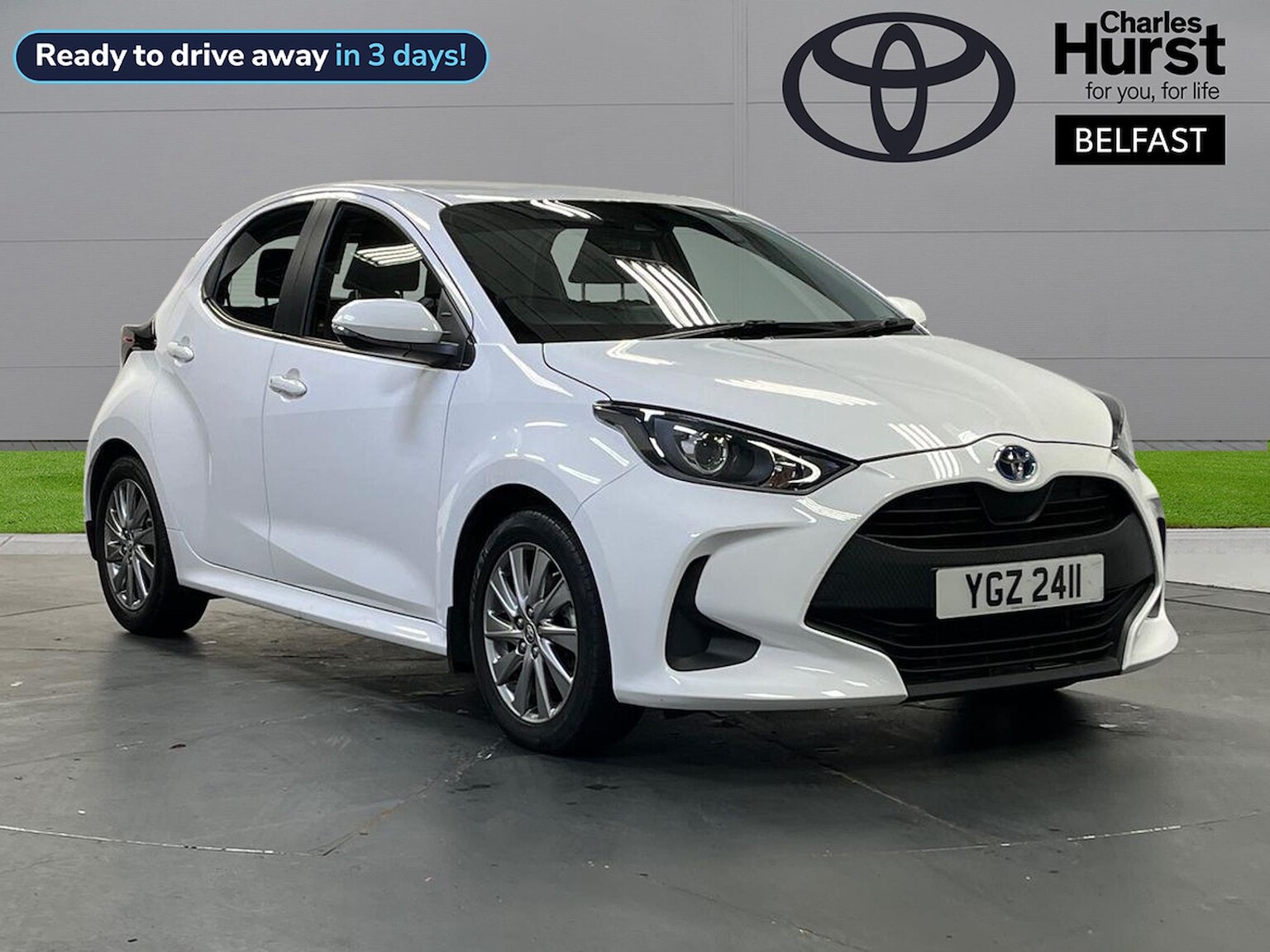 Main listing image - Toyota Yaris