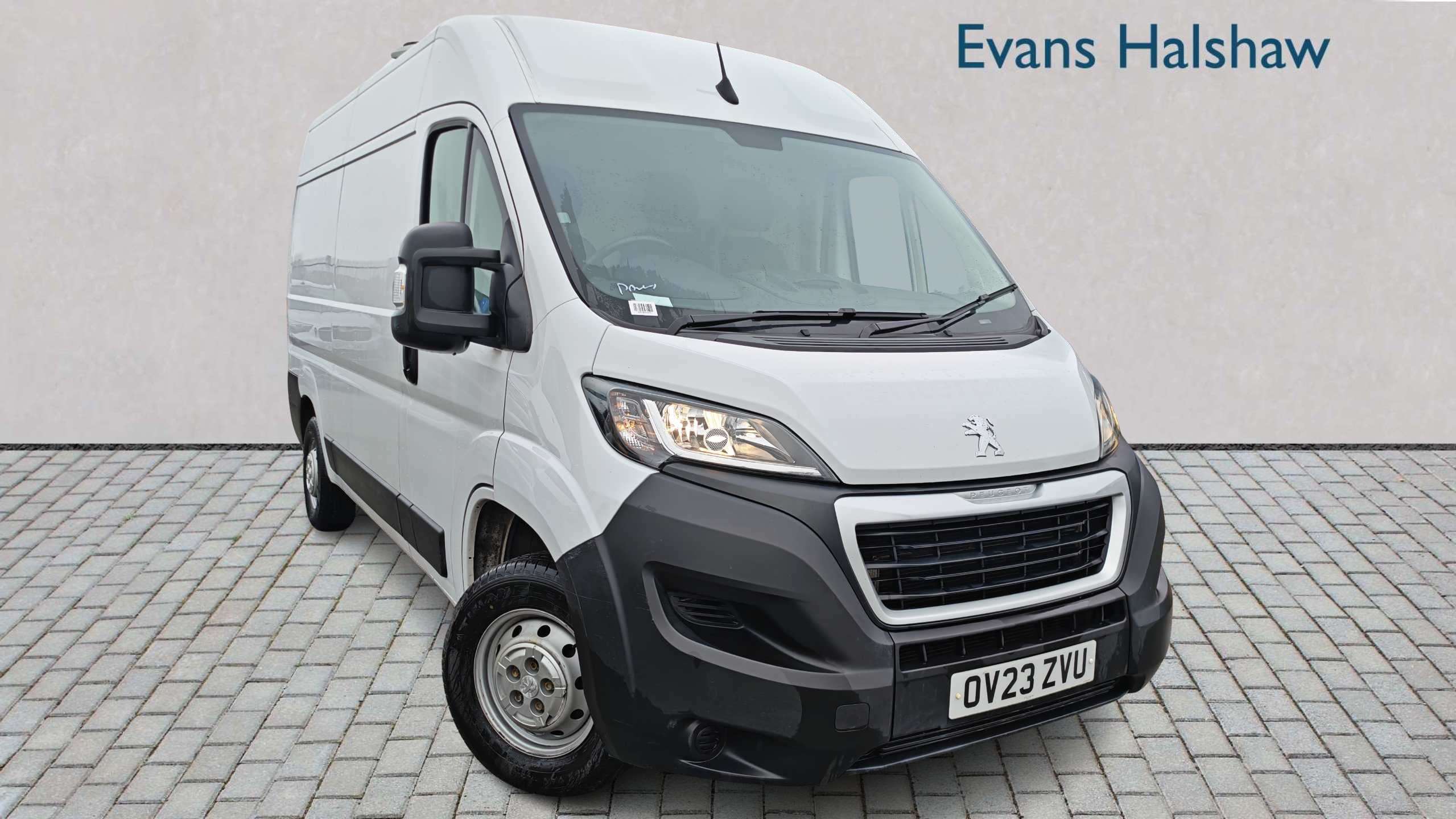 Main listing image - Peugeot Boxer