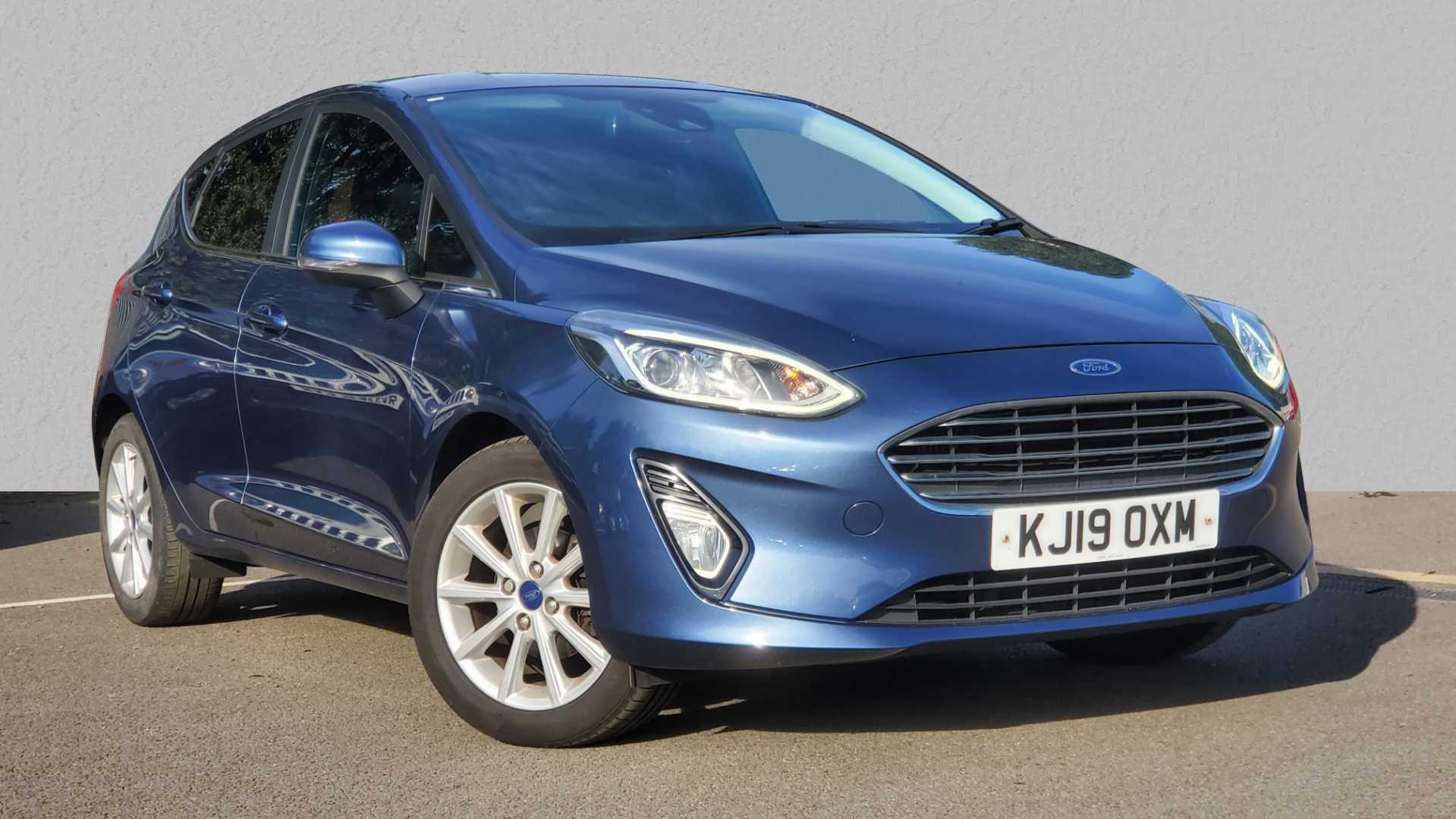 Main listing image - Ford Fiesta