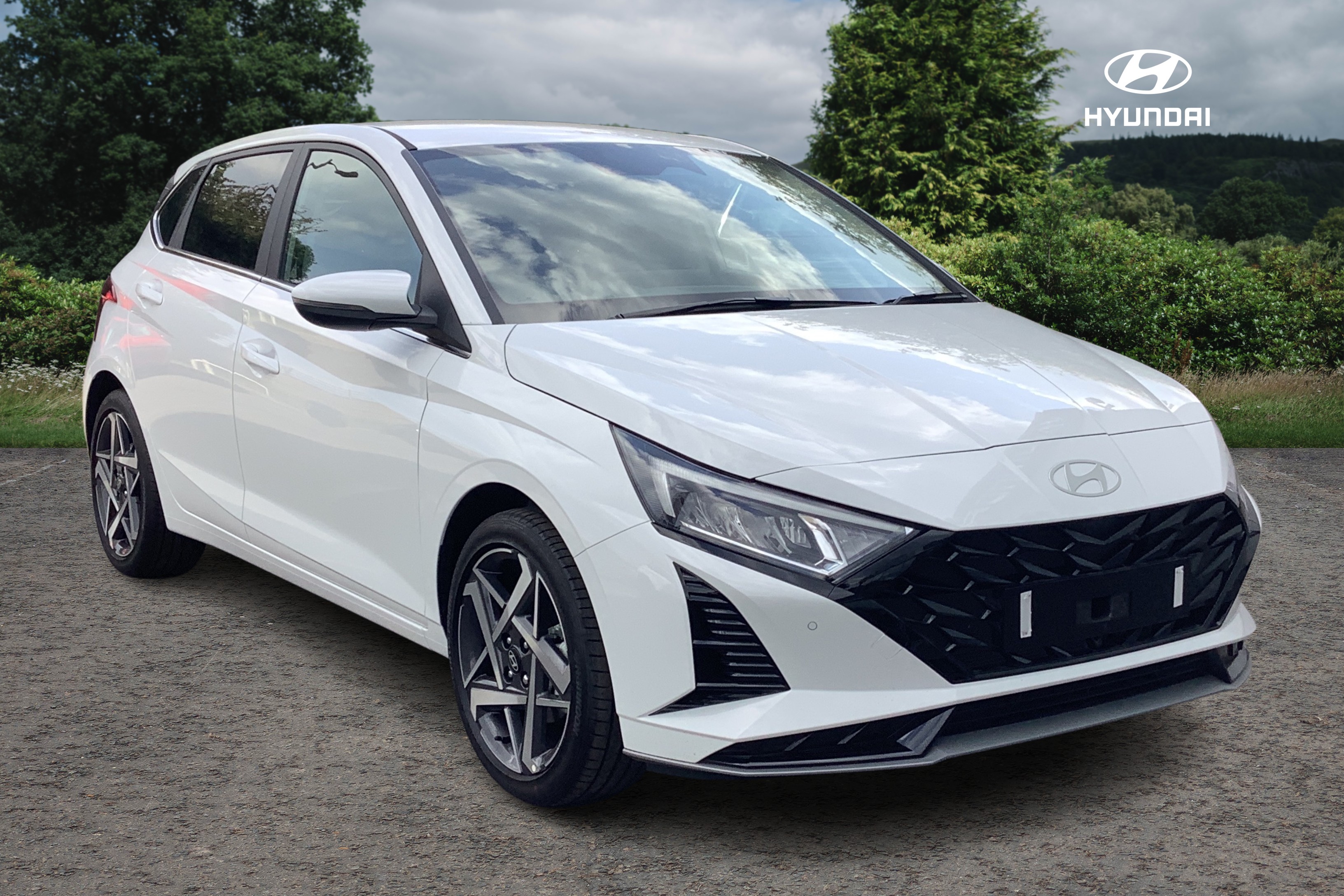 Main listing image - Hyundai i20