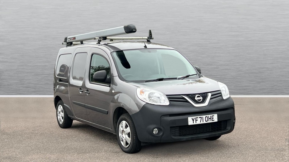 Main listing image - Nissan NV250