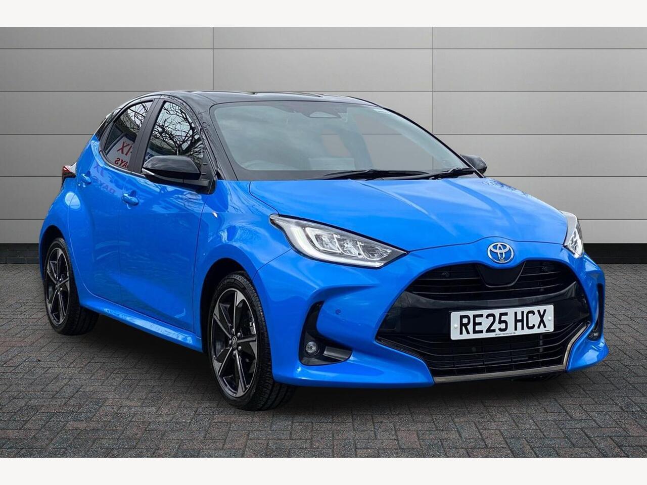 Main listing image - Toyota Yaris