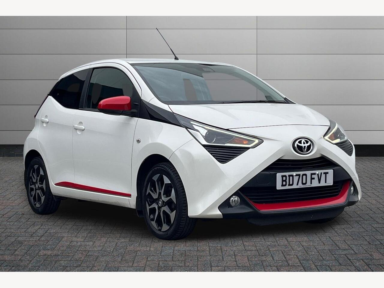 Main listing image - Toyota Aygo