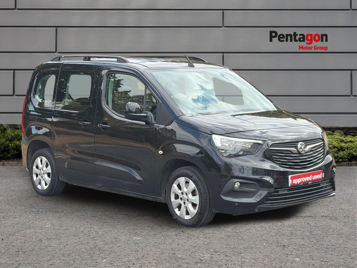 Main listing image - Vauxhall Combo Life