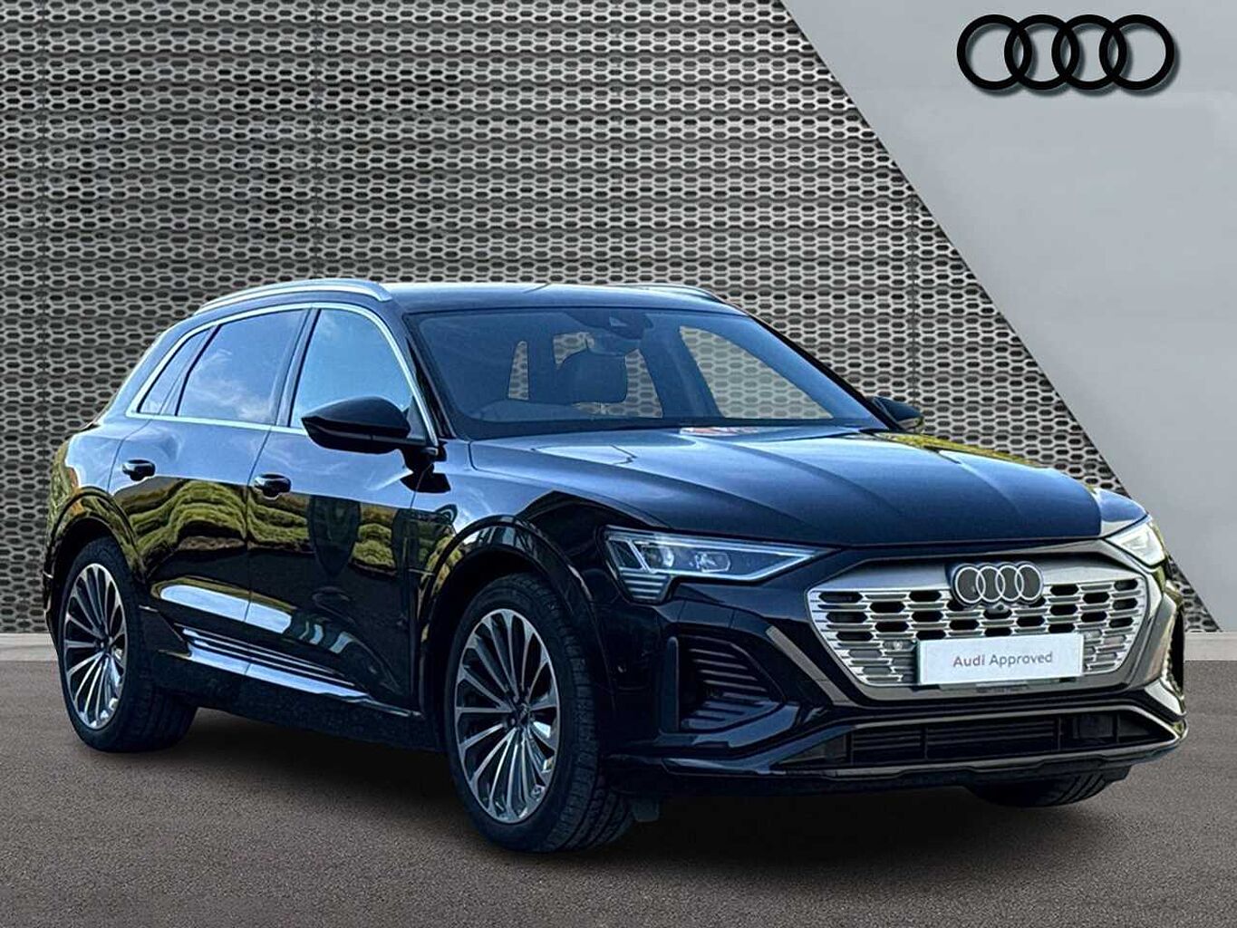 Main listing image - Audi Q8 e-tron