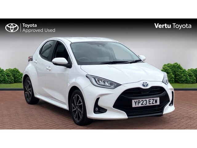 Main listing image - Toyota Yaris