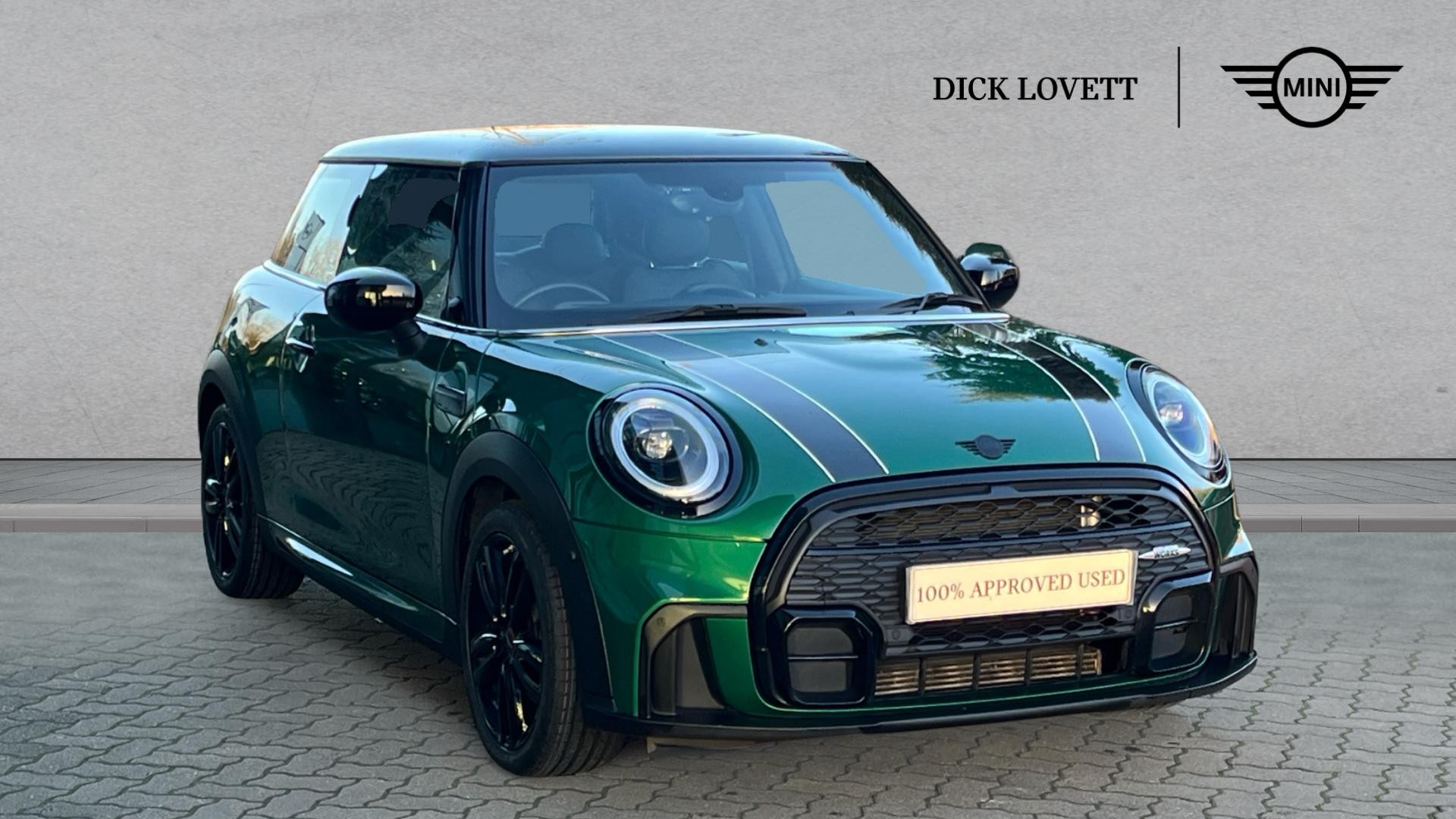 Main listing image - MINI Hatchback