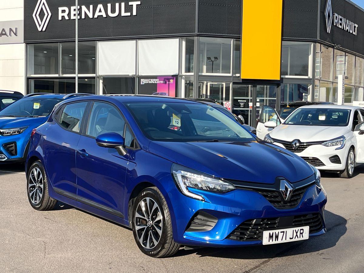 Main listing image - Renault Clio