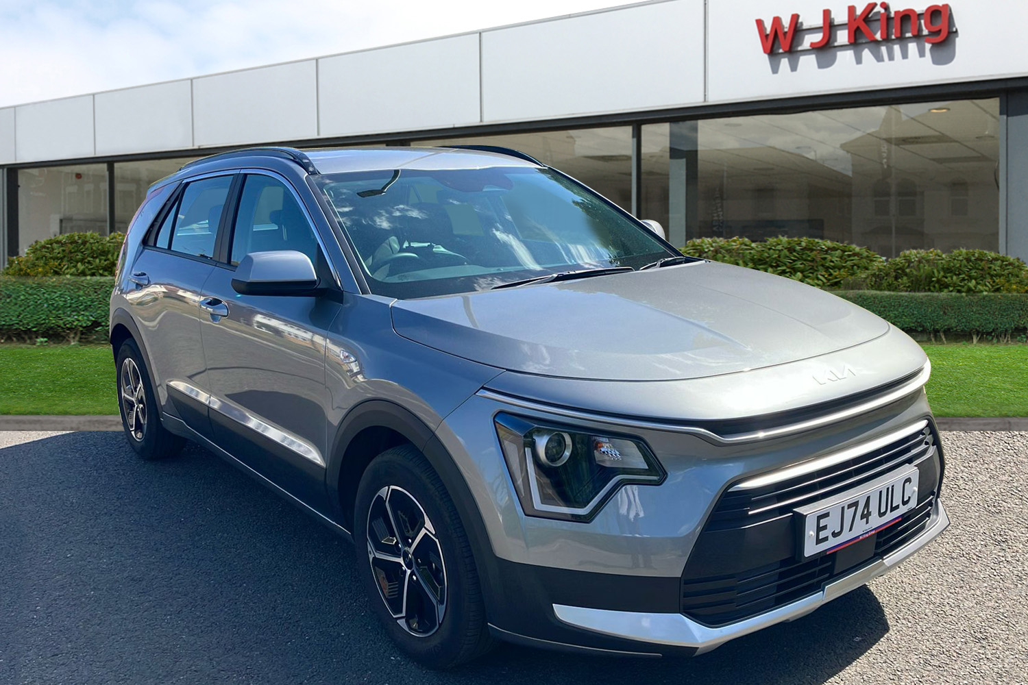Main listing image - Kia Niro