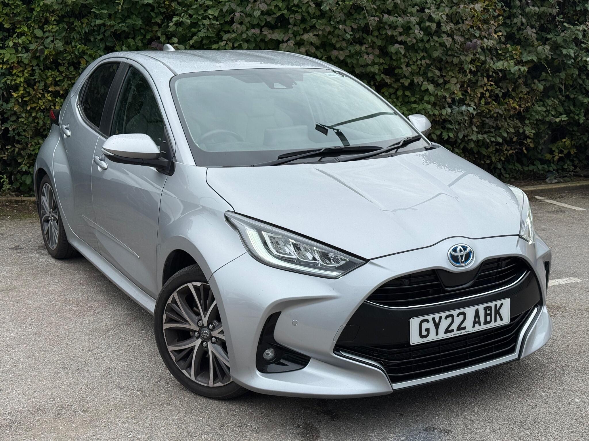 Main listing image - Toyota Yaris