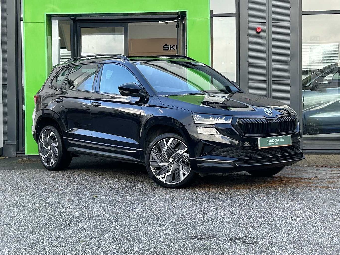 Main listing image - Skoda Karoq