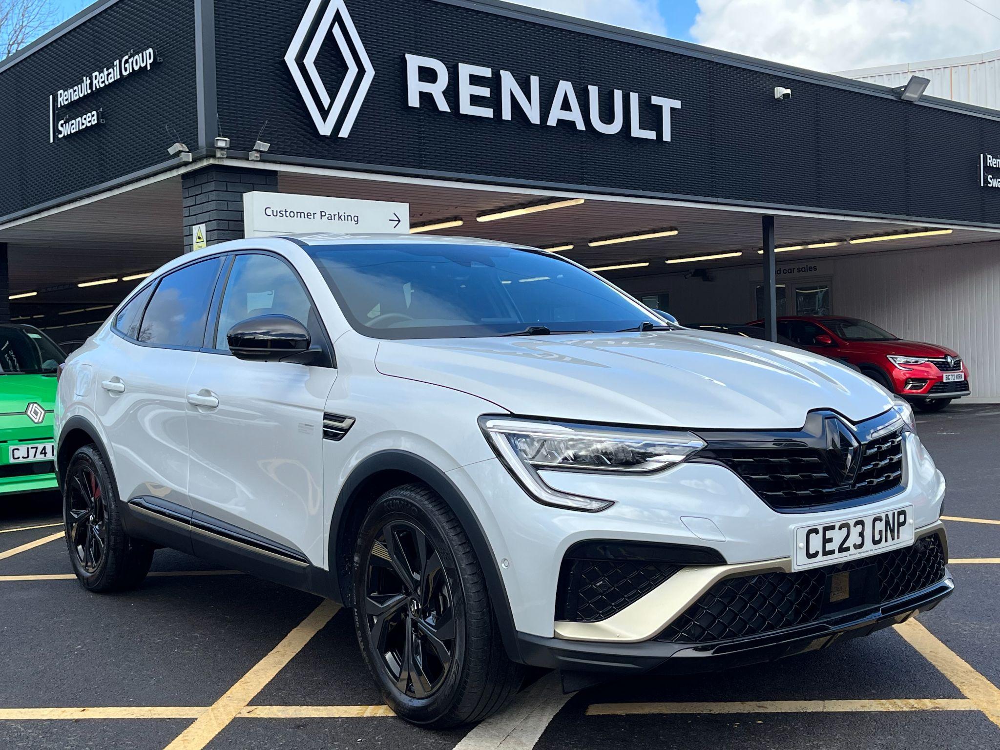 Main listing image - Renault Arkana