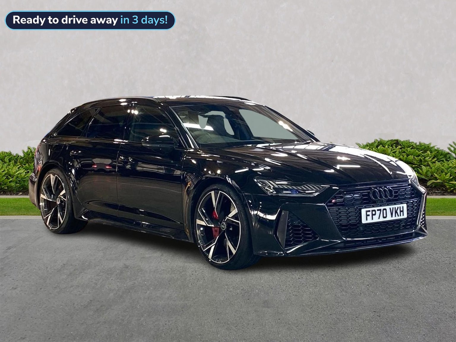 Main listing image - Audi RS6