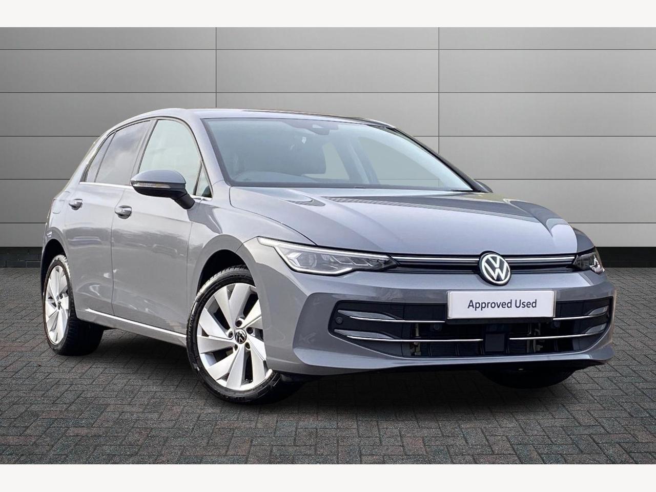 Main listing image - Volkswagen Golf