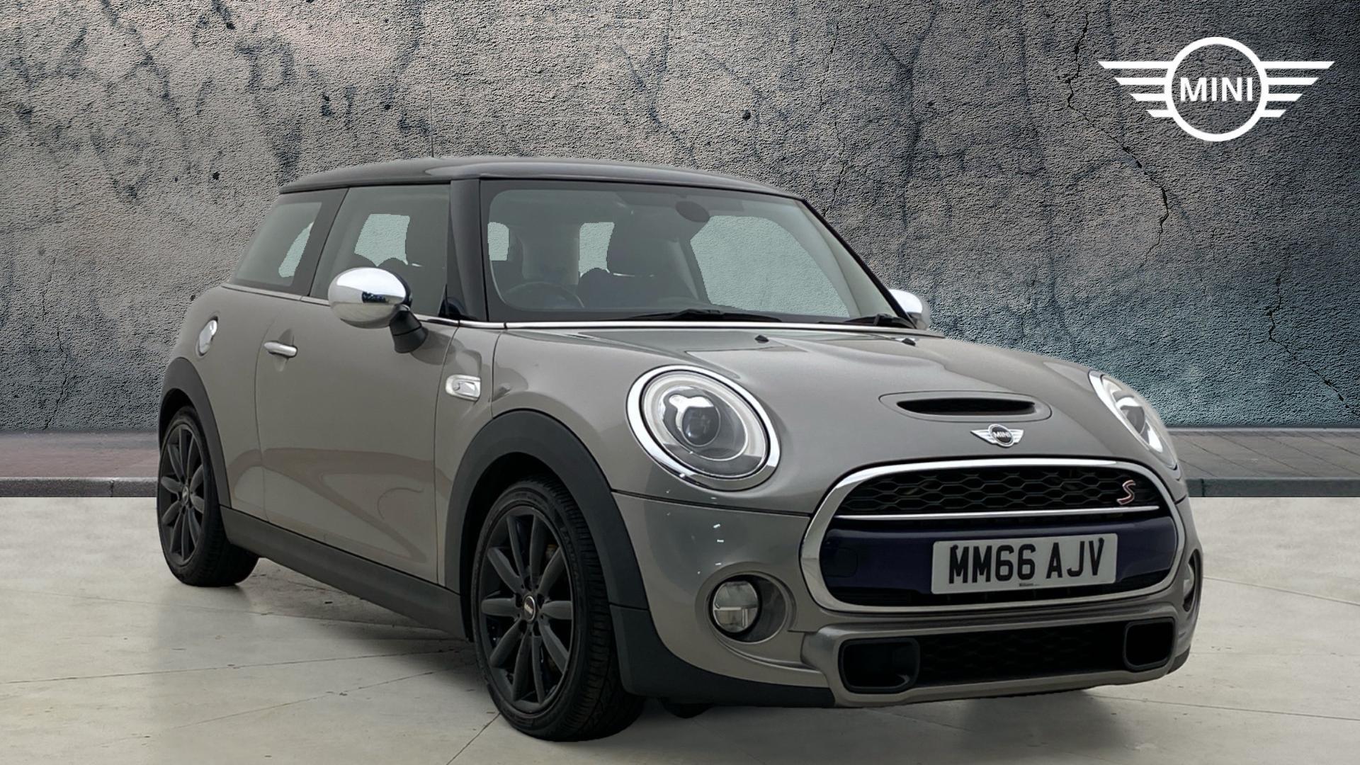 Main listing image - MINI Hatchback