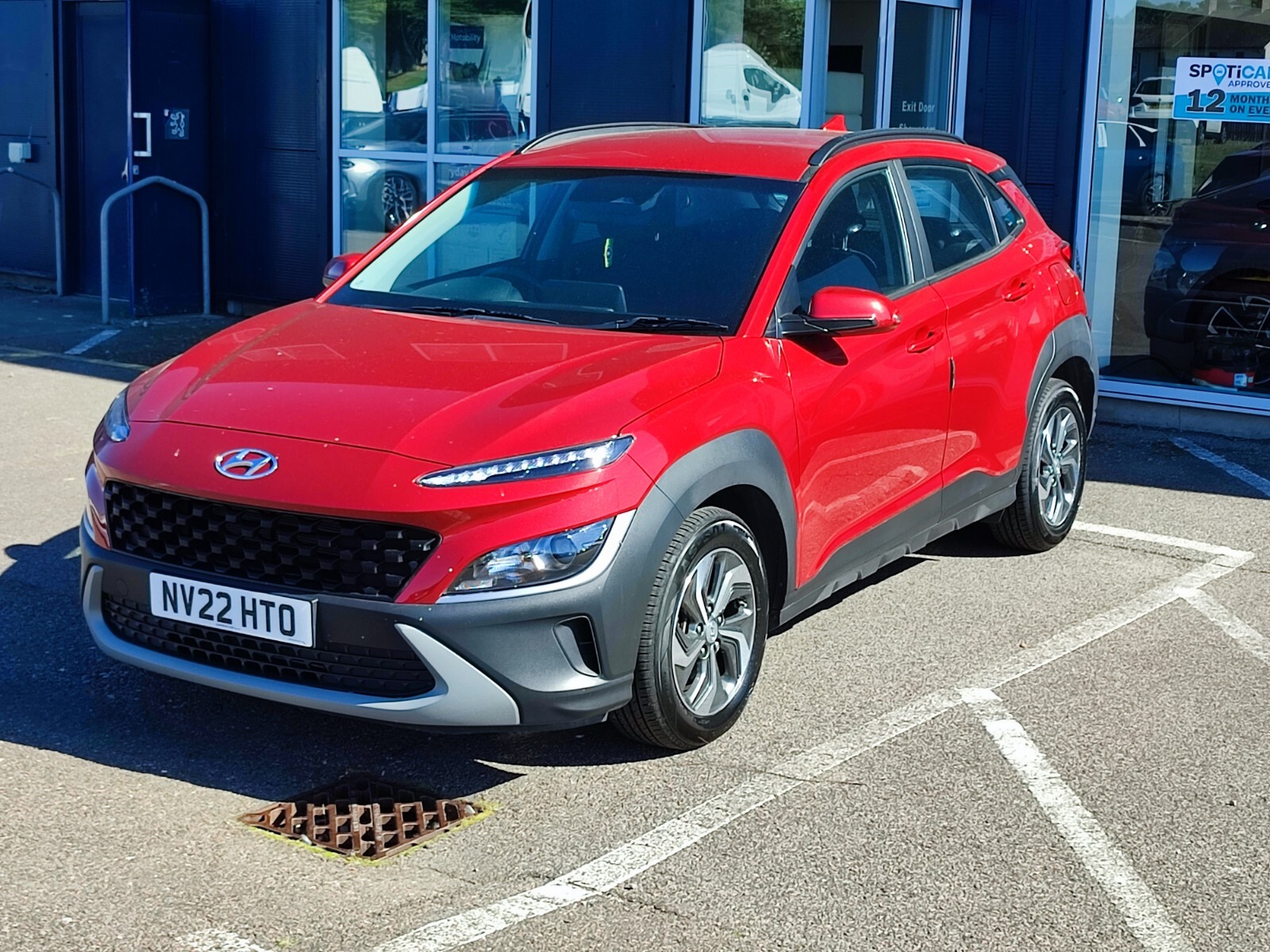 Main listing image - Hyundai Kona