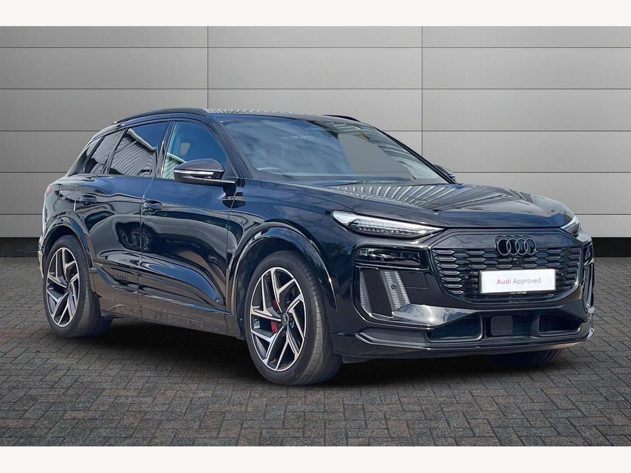 Main listing image - Audi Q6 e-tron