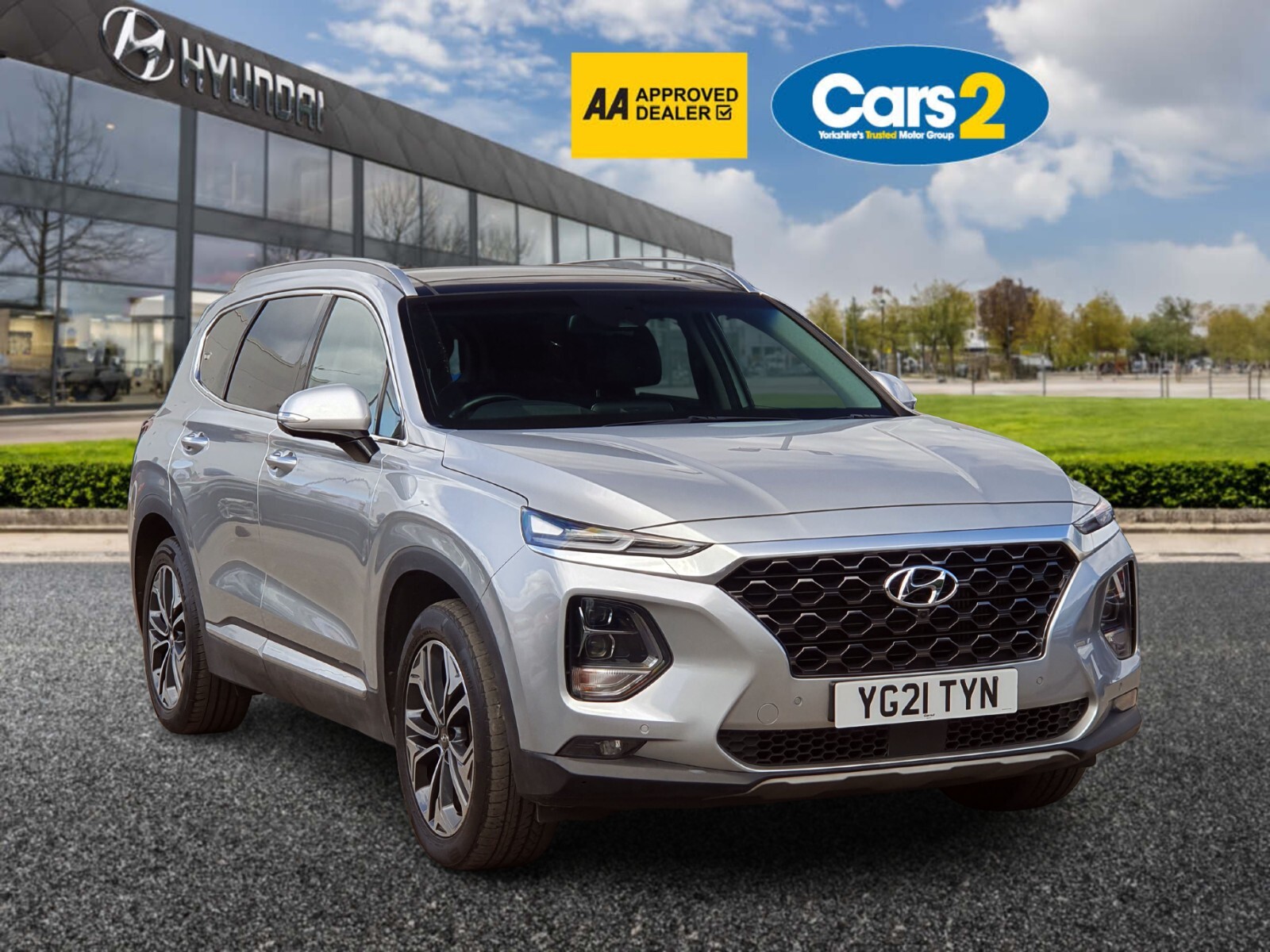 Main listing image - Hyundai Santa Fe