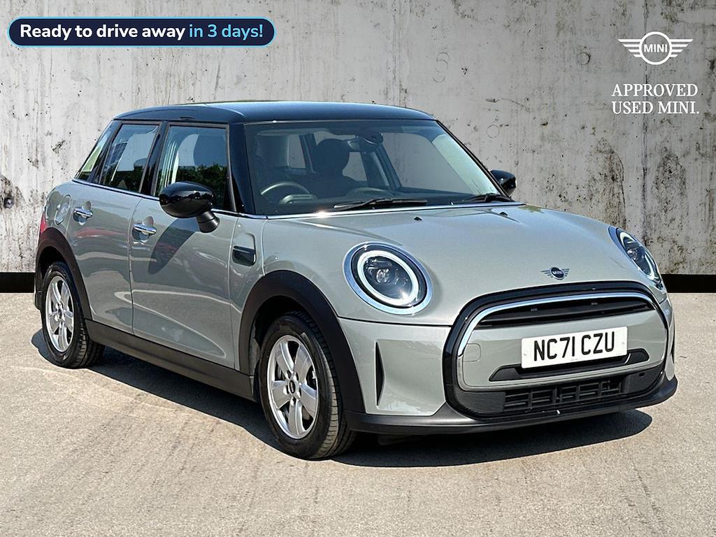 Main listing image - MINI Hatchback 5dr