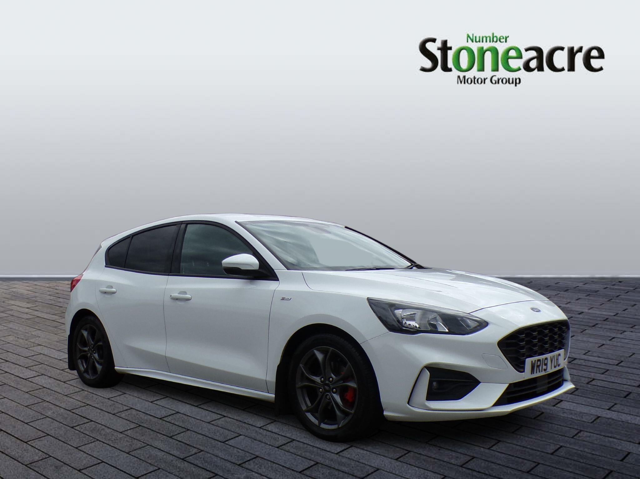Main listing image - Ford Focus