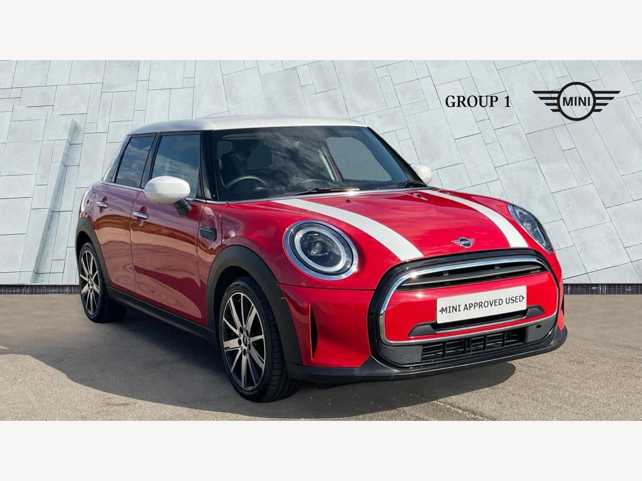 Main listing image - MINI Hatchback 5dr