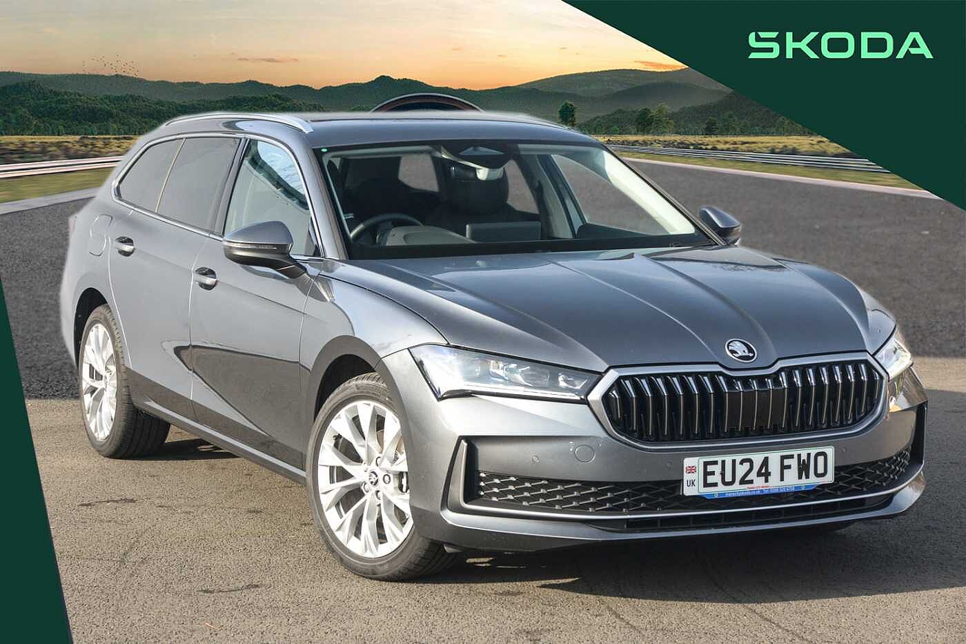 Main listing image - Skoda Superb Estate