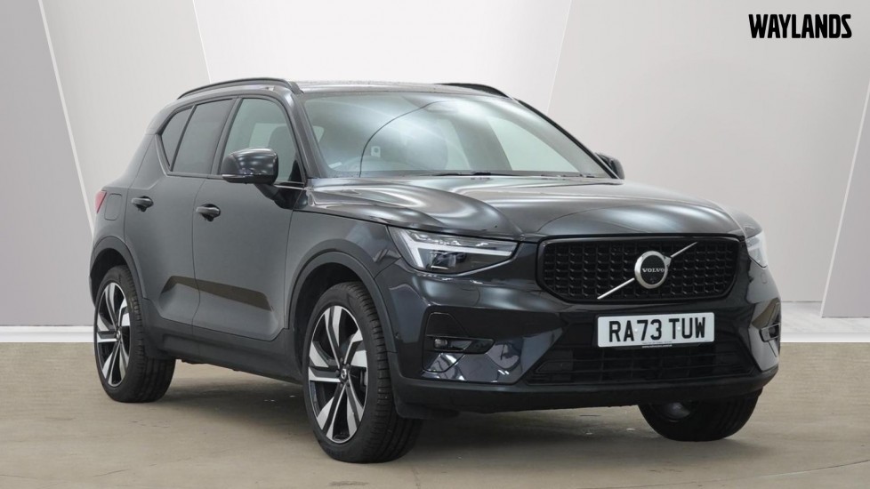 Main listing image - Volvo XC40