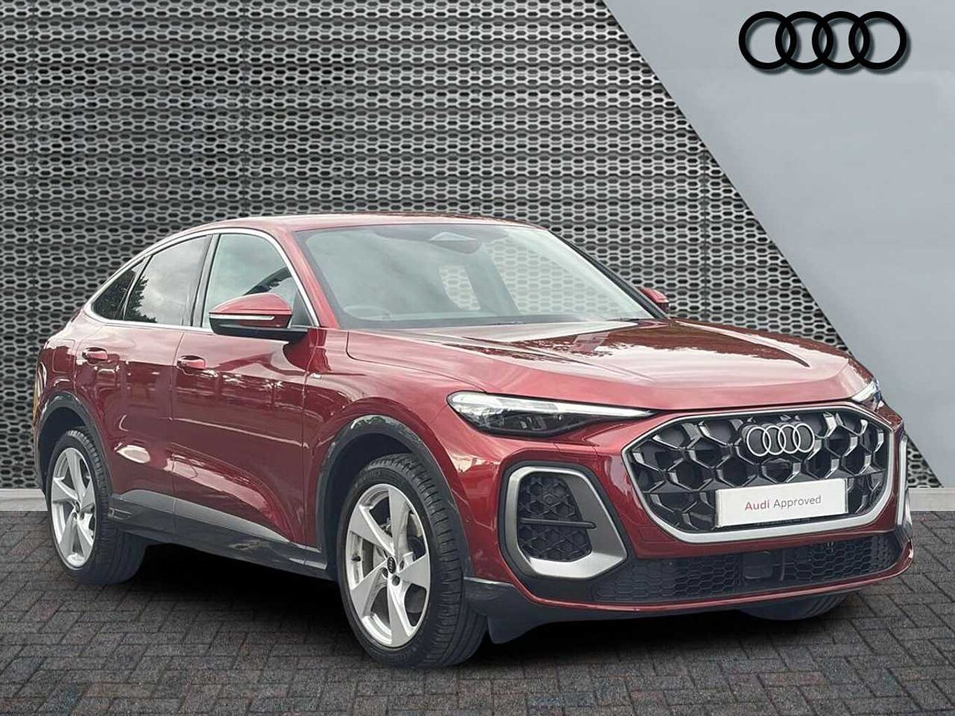 Main listing image - Audi Q5