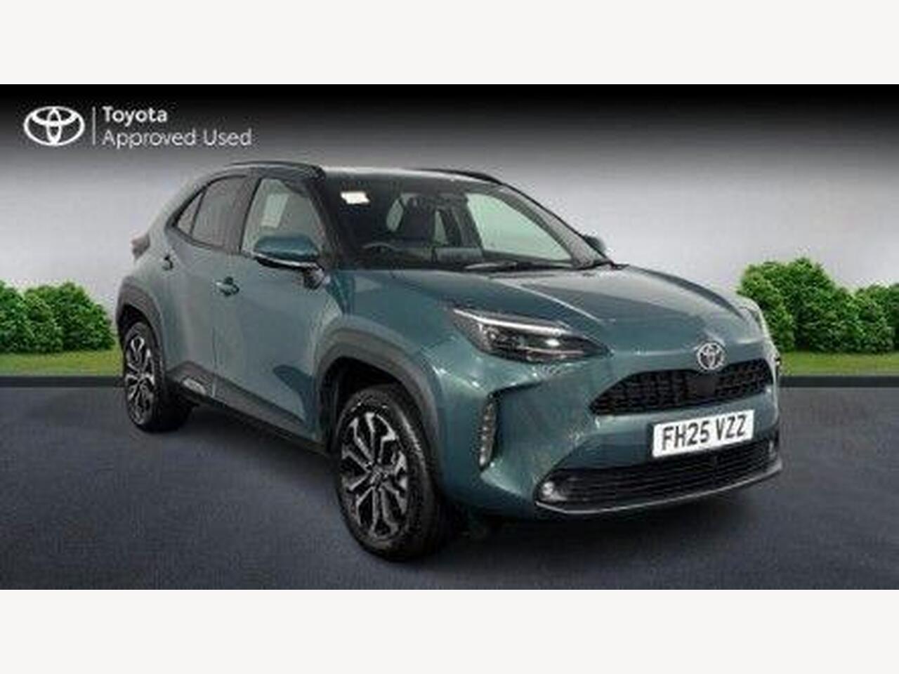 Main listing image - Toyota Yaris Cross
