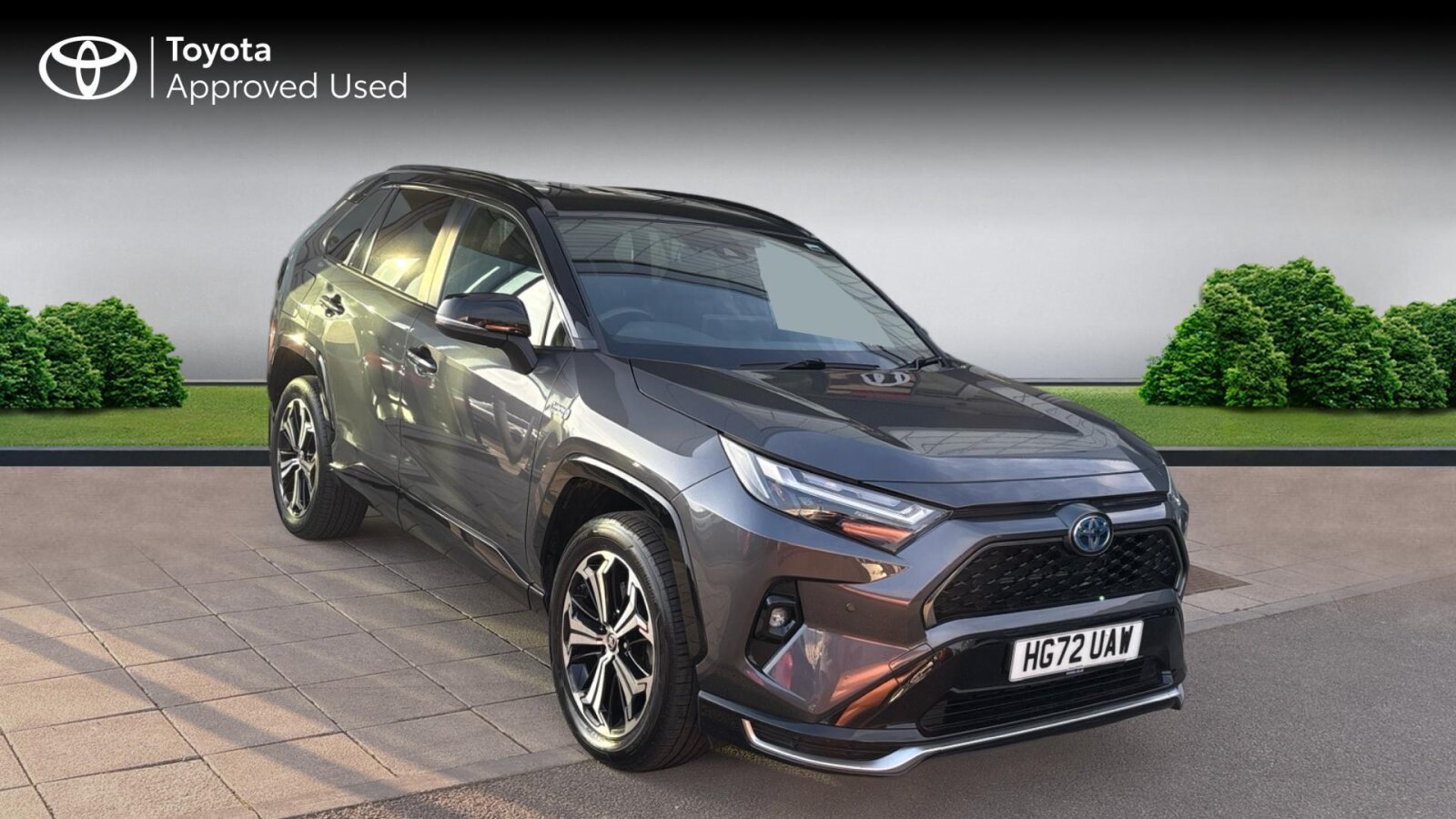 Main listing image - Toyota RAV4